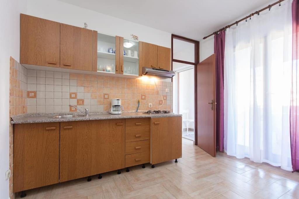 Irena'S Place A1 Rovinj Kamer foto